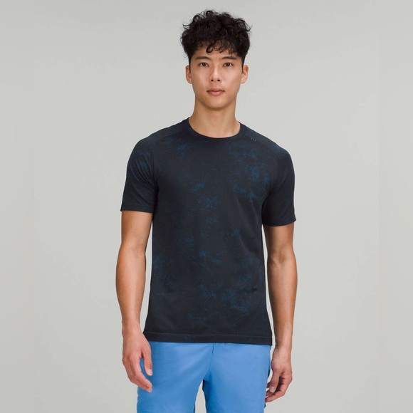 lululemon athletica Other - 🍋 LULULEMON Metal Vent Short Sleeve Shirt Size XL